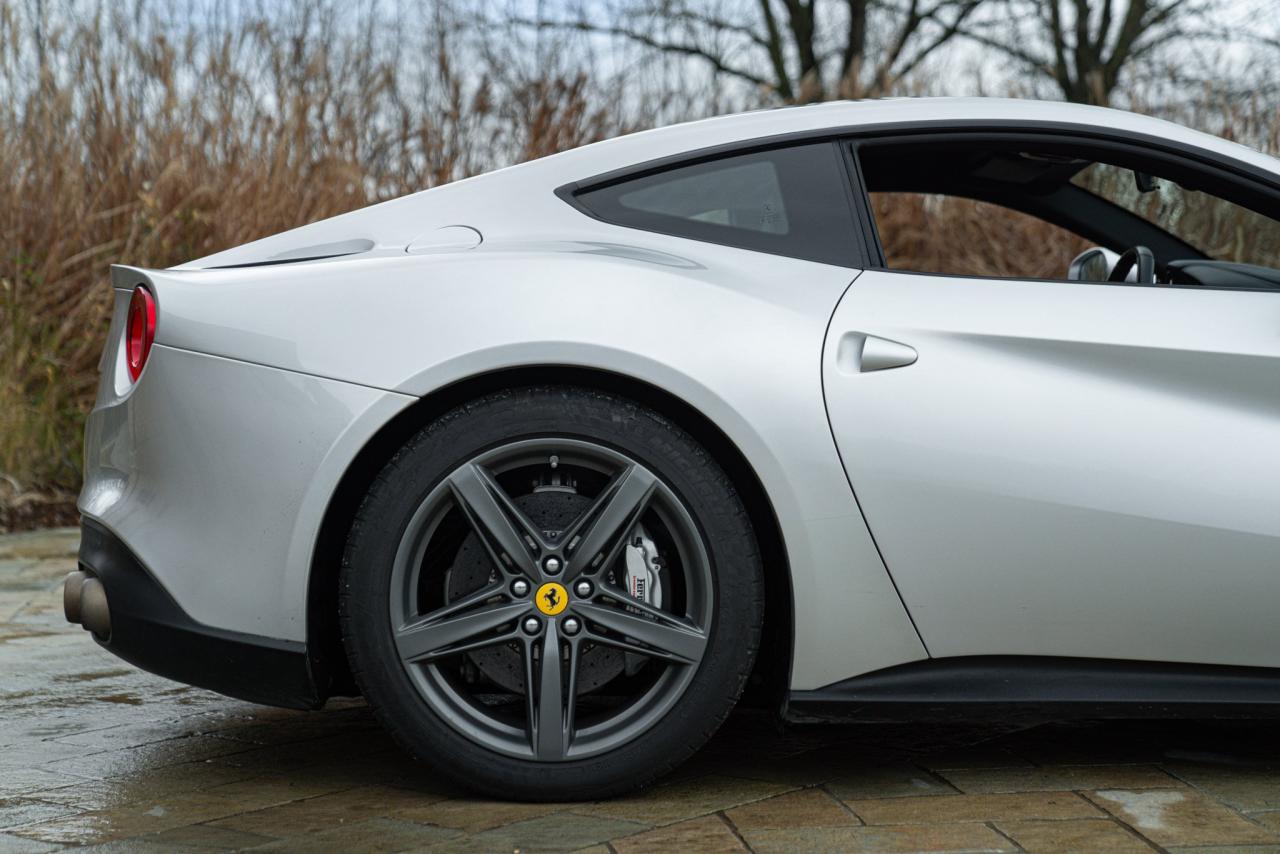 2013 Ferrari F12 BERLINETTA