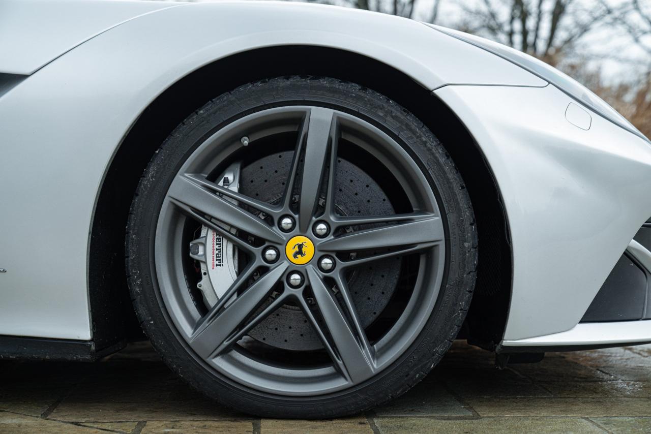 2013 Ferrari F12 BERLINETTA