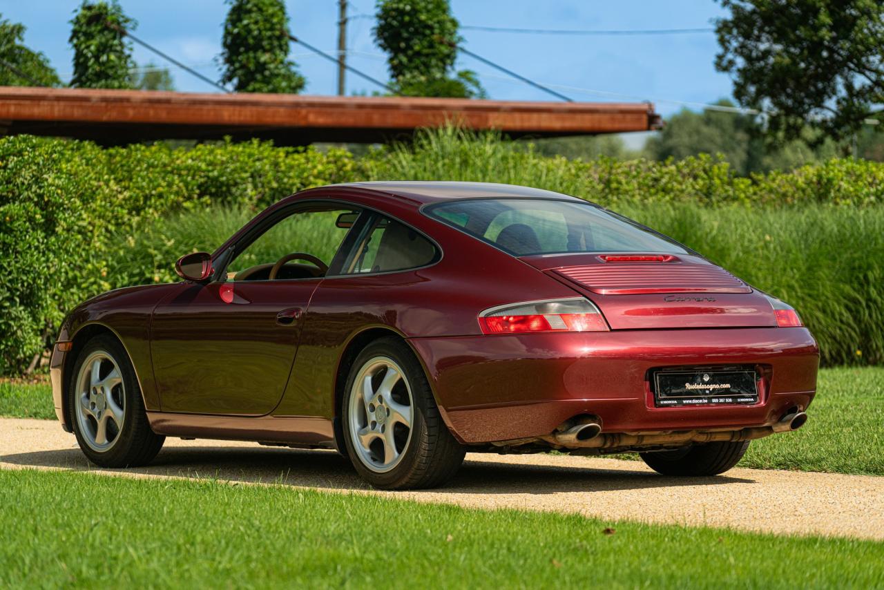 1999 Porsche 996 (911) CARRERA