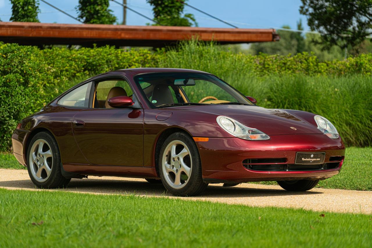 1999 Porsche 996 (911) CARRERA