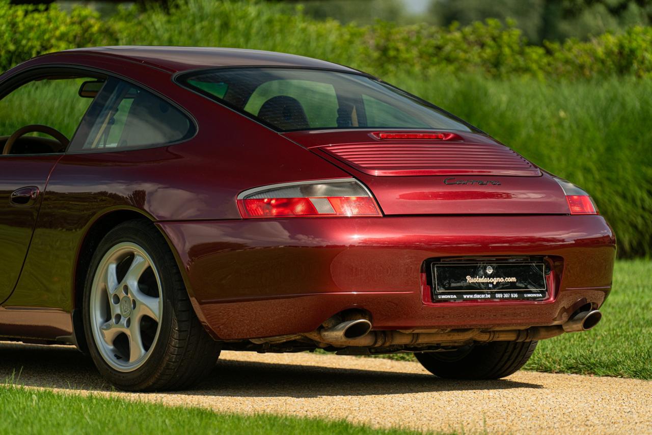 1999 Porsche 996 (911) CARRERA