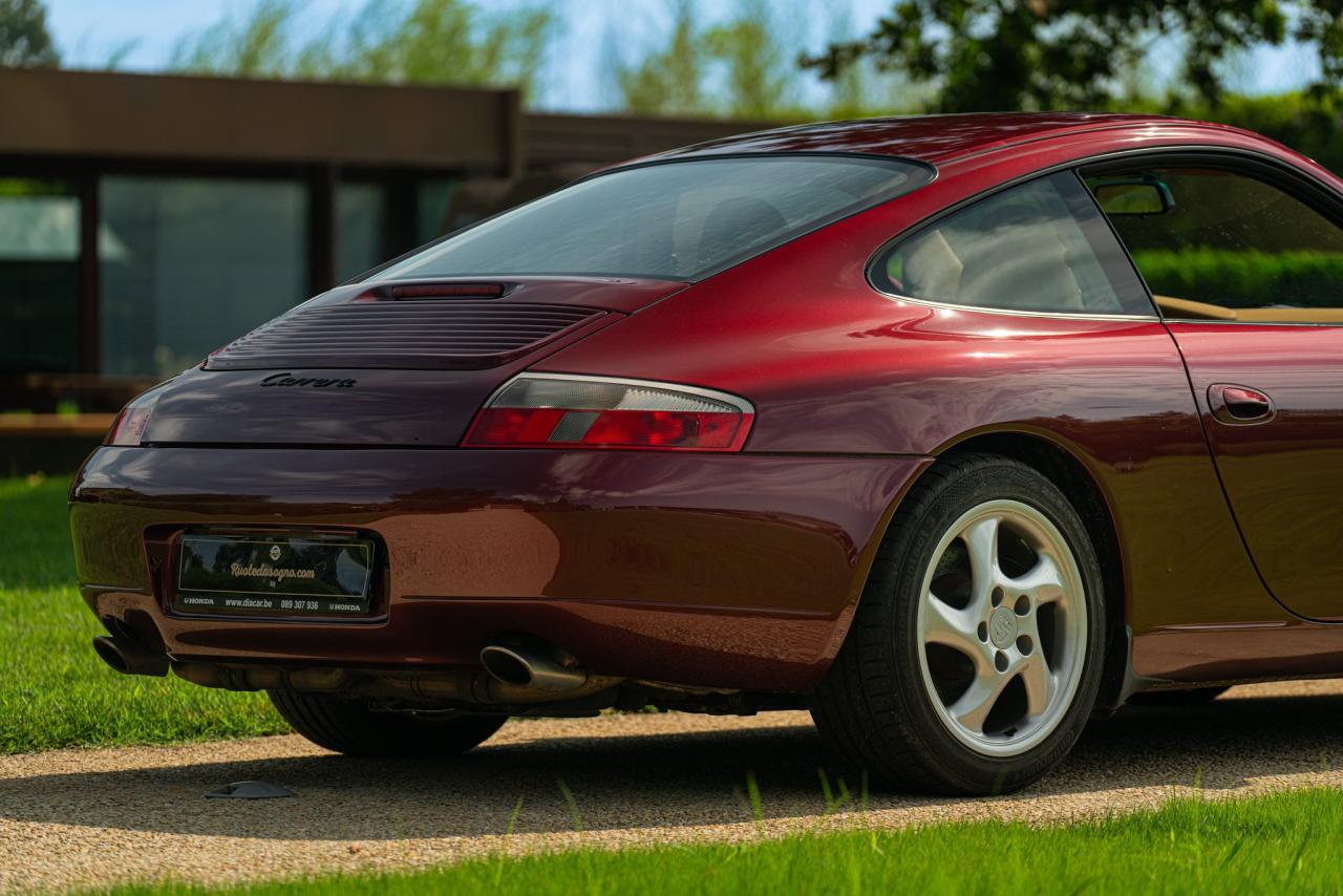 1999 Porsche 996 (911) CARRERA