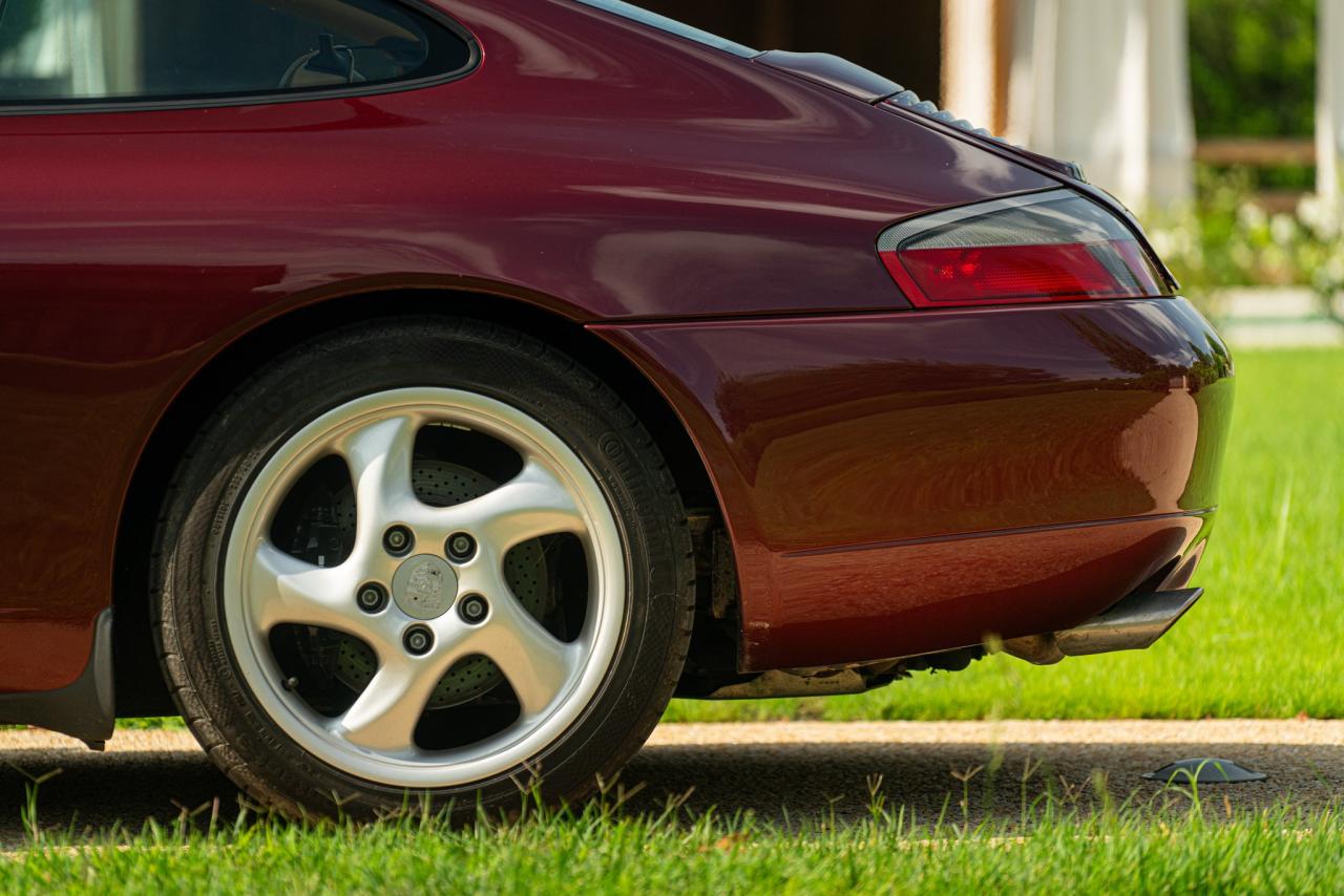 1999 Porsche 996 (911) CARRERA