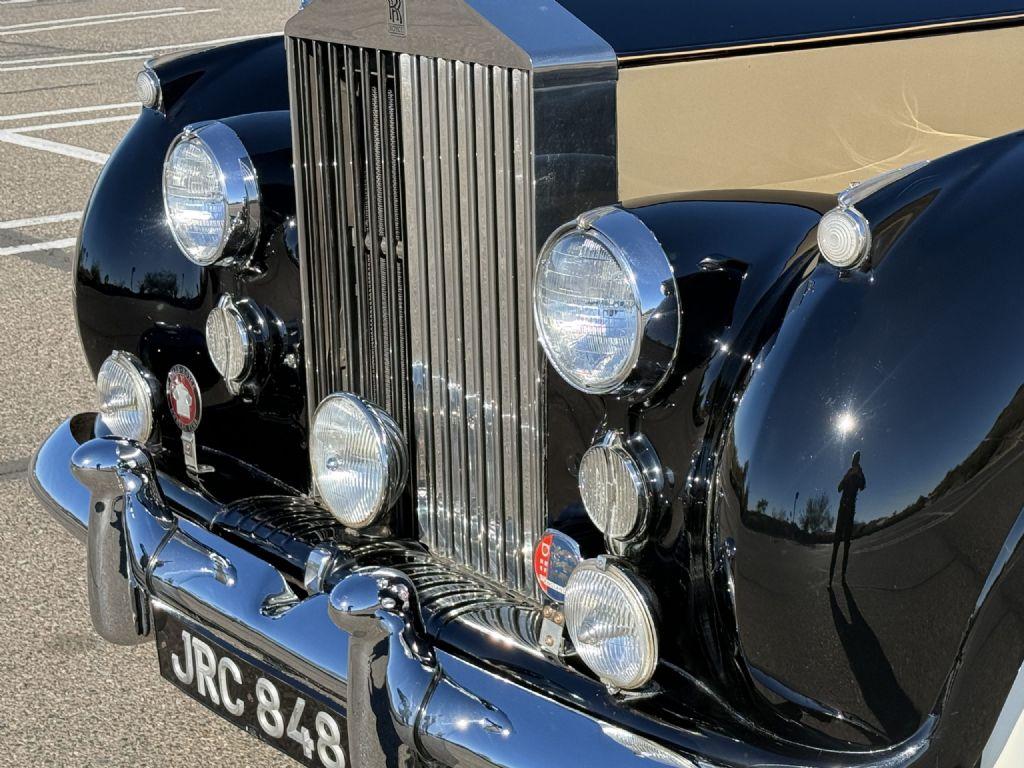 1956 Rolls - Royce Silver Wraith