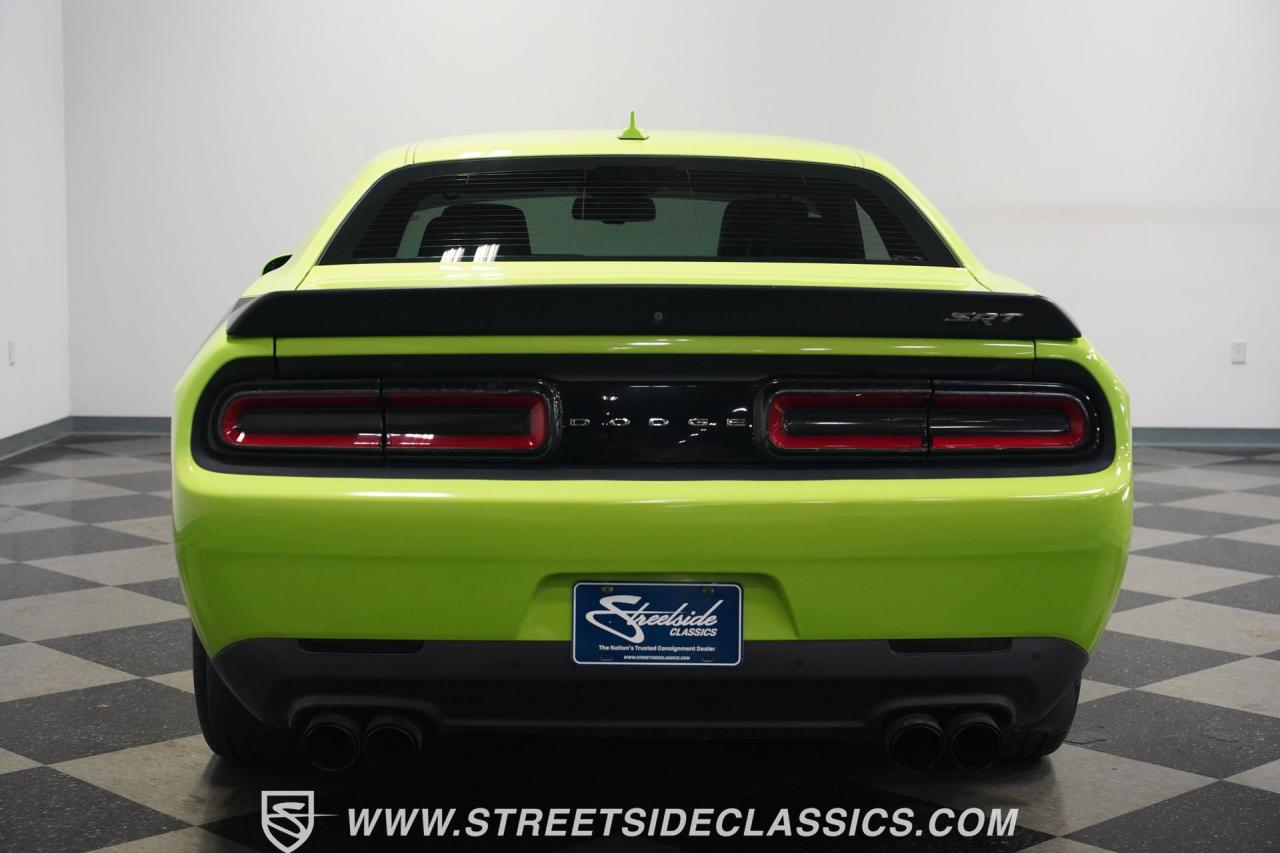 2015 Dodge Challenger SRT Hellcat