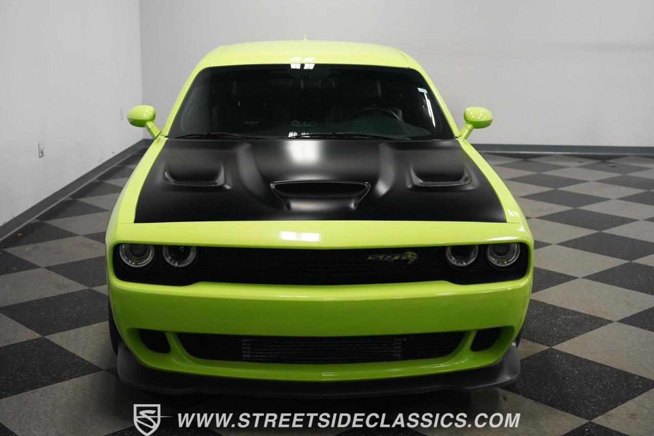 2015 Dodge Challenger SRT Hellcat