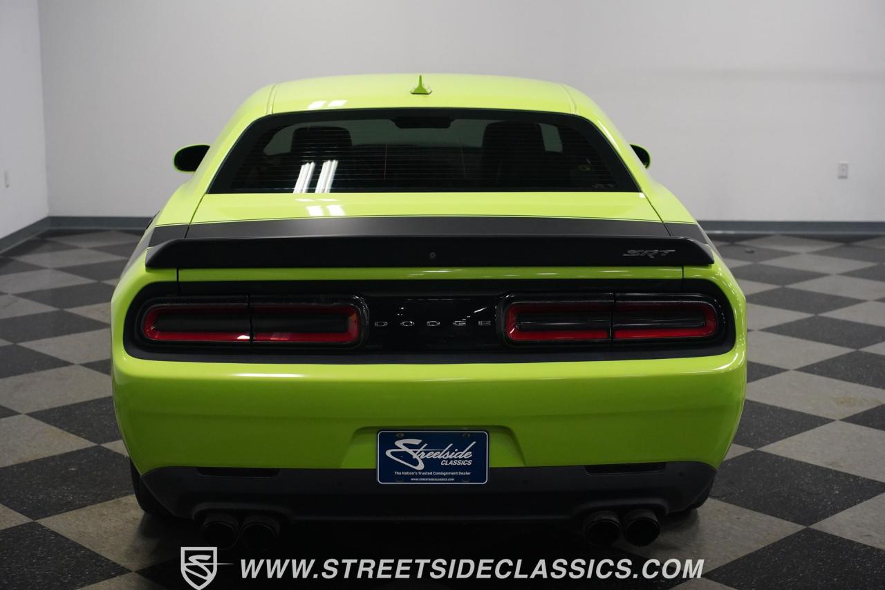 2015 Dodge Challenger SRT Hellcat