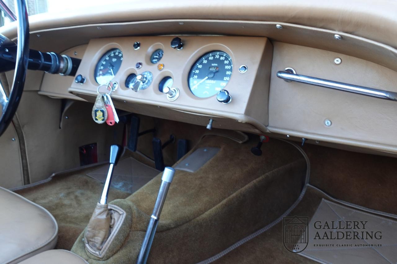 1954 Jaguar XK120 OTS