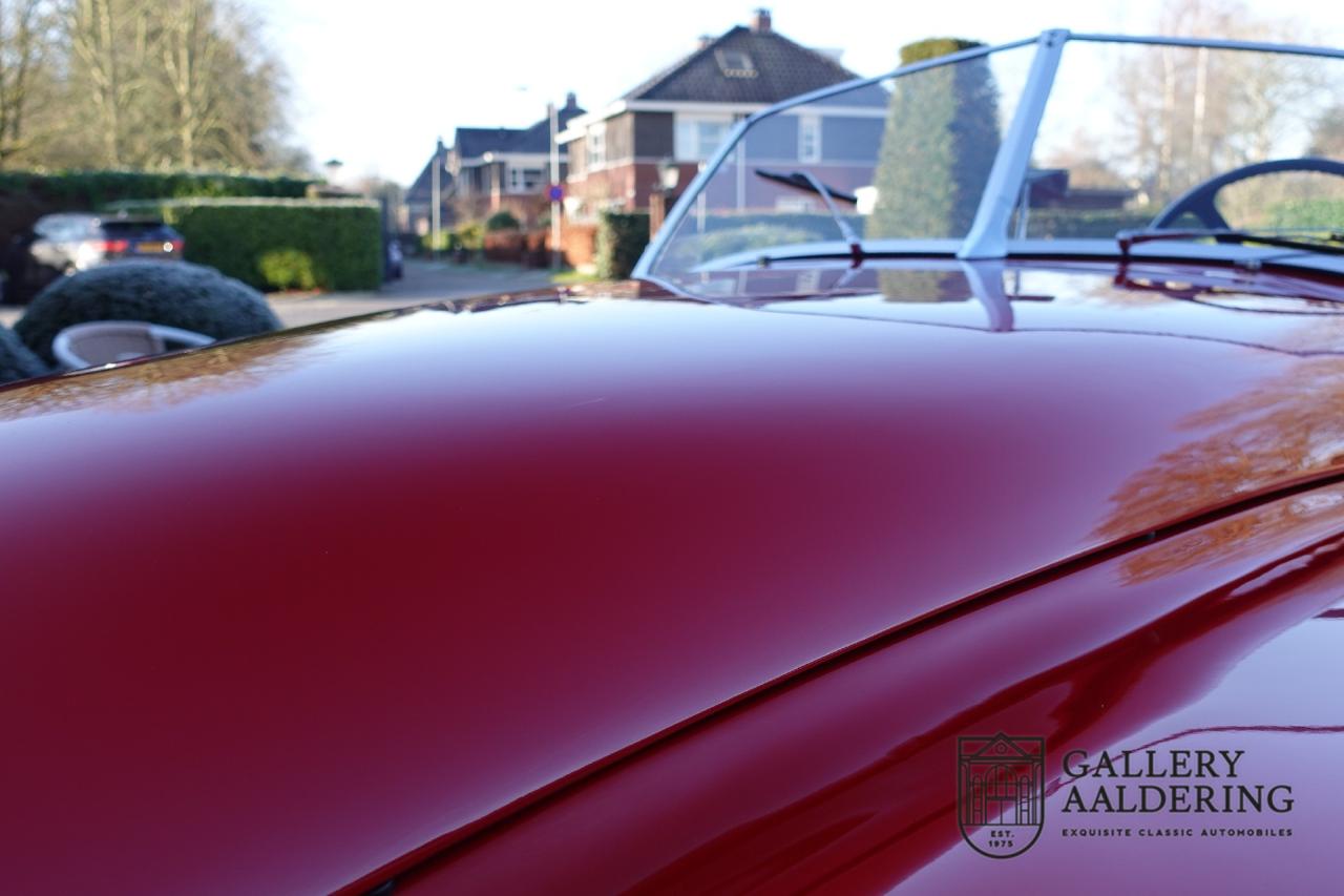 1954 Jaguar XK120 OTS