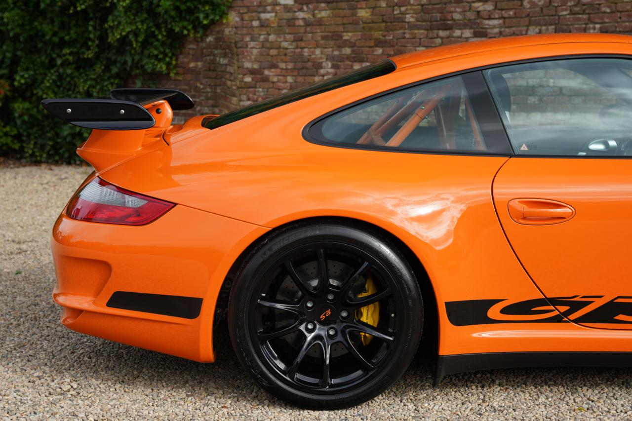 2008 Porsche 997 3.6 GT3 RS - 7.227 km&rsquo;s from new