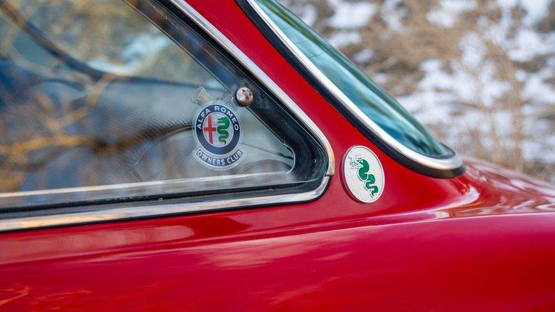 1974 Alfa Romeo GTV 2000