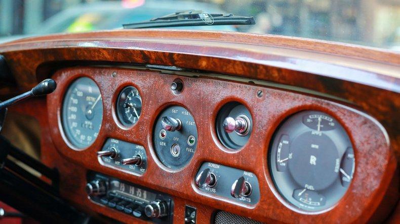 1961 Rolls - Royce Silver Cloud II H.J. Mulliner Drophead Coupe Adaptation