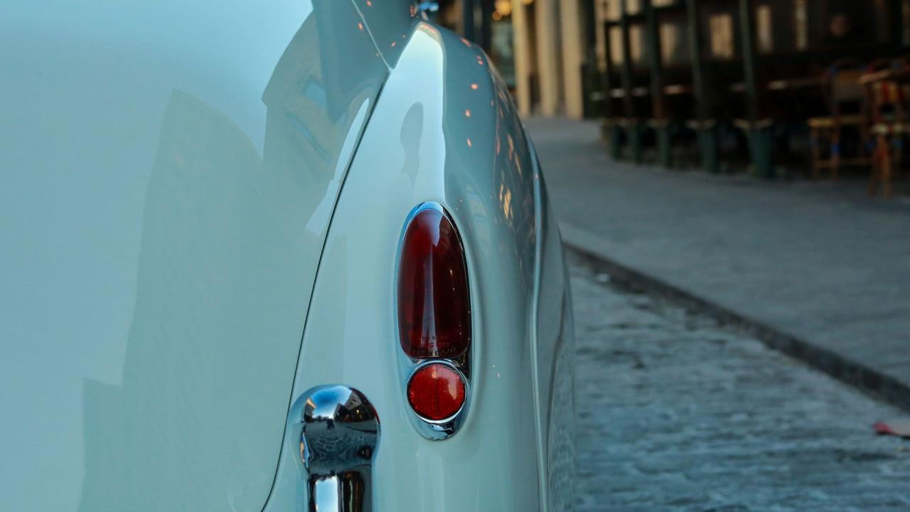 1961 Rolls - Royce Silver Cloud II H.J. Mulliner Drophead Coupe Adaptation