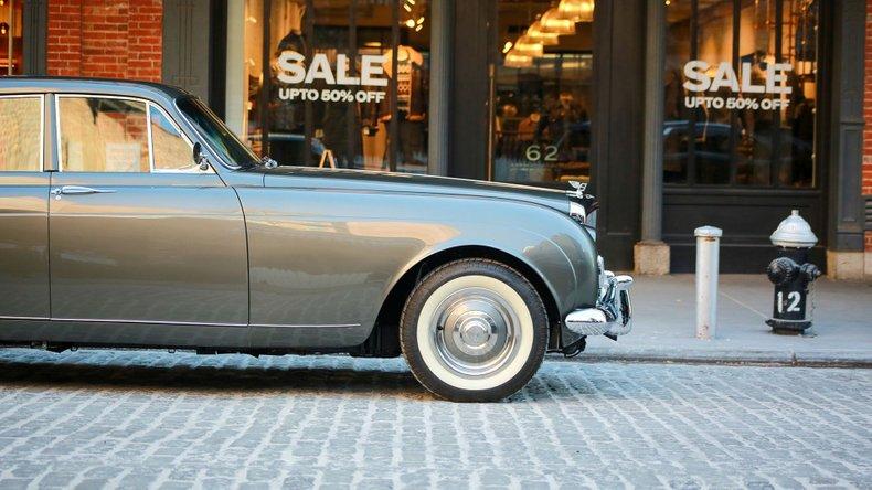 1965 Bentley S3 Continental Flying Spur H.J. Mulliner Saloon