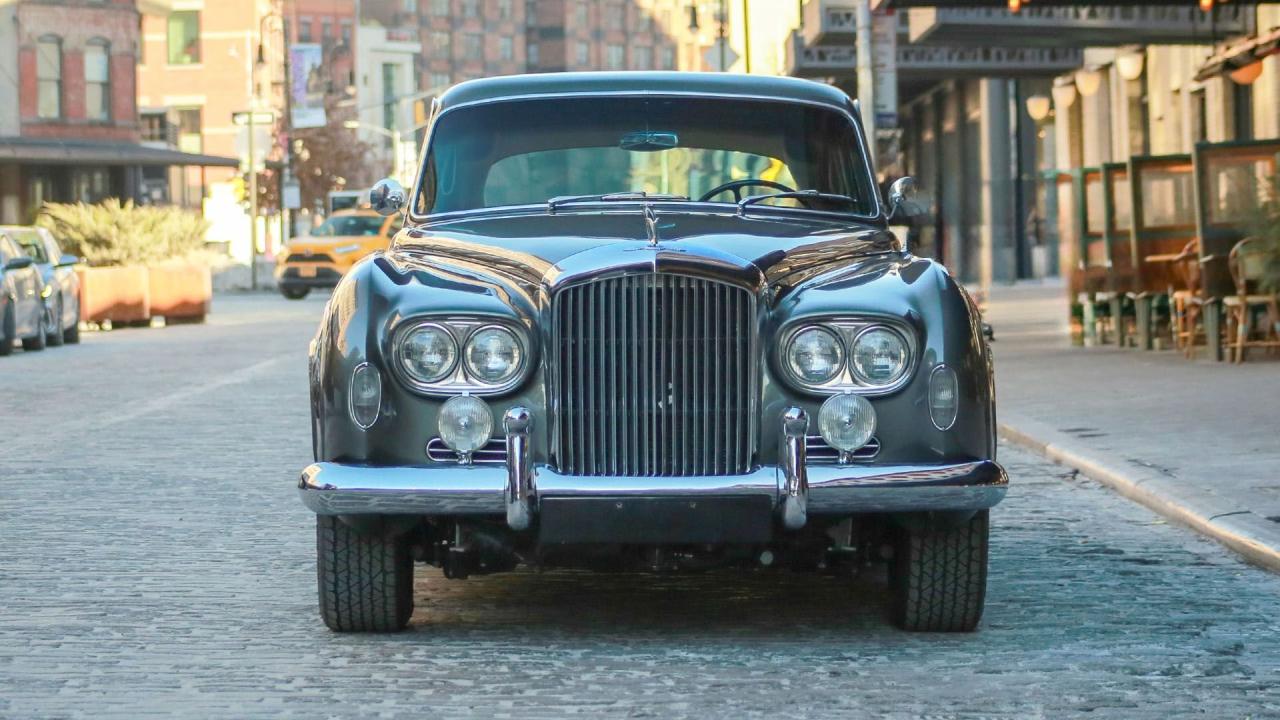 1965 Bentley S3 Continental Flying Spur H.J. Mulliner Saloon