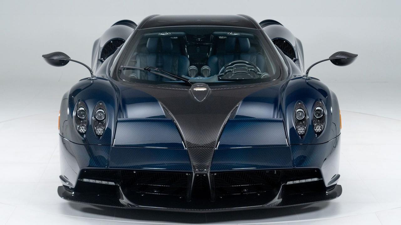 2018 Pagani Huayra Roadster