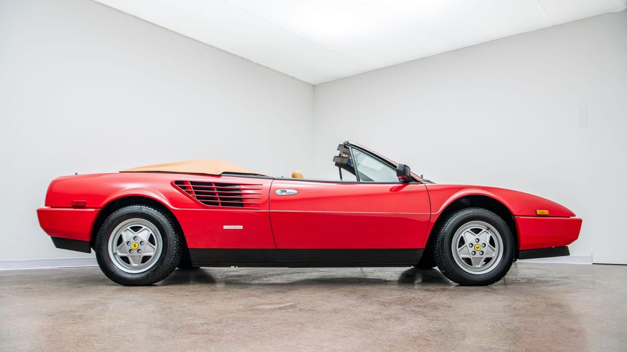 1986 Ferrari 3.2 Mondial Cabriolet