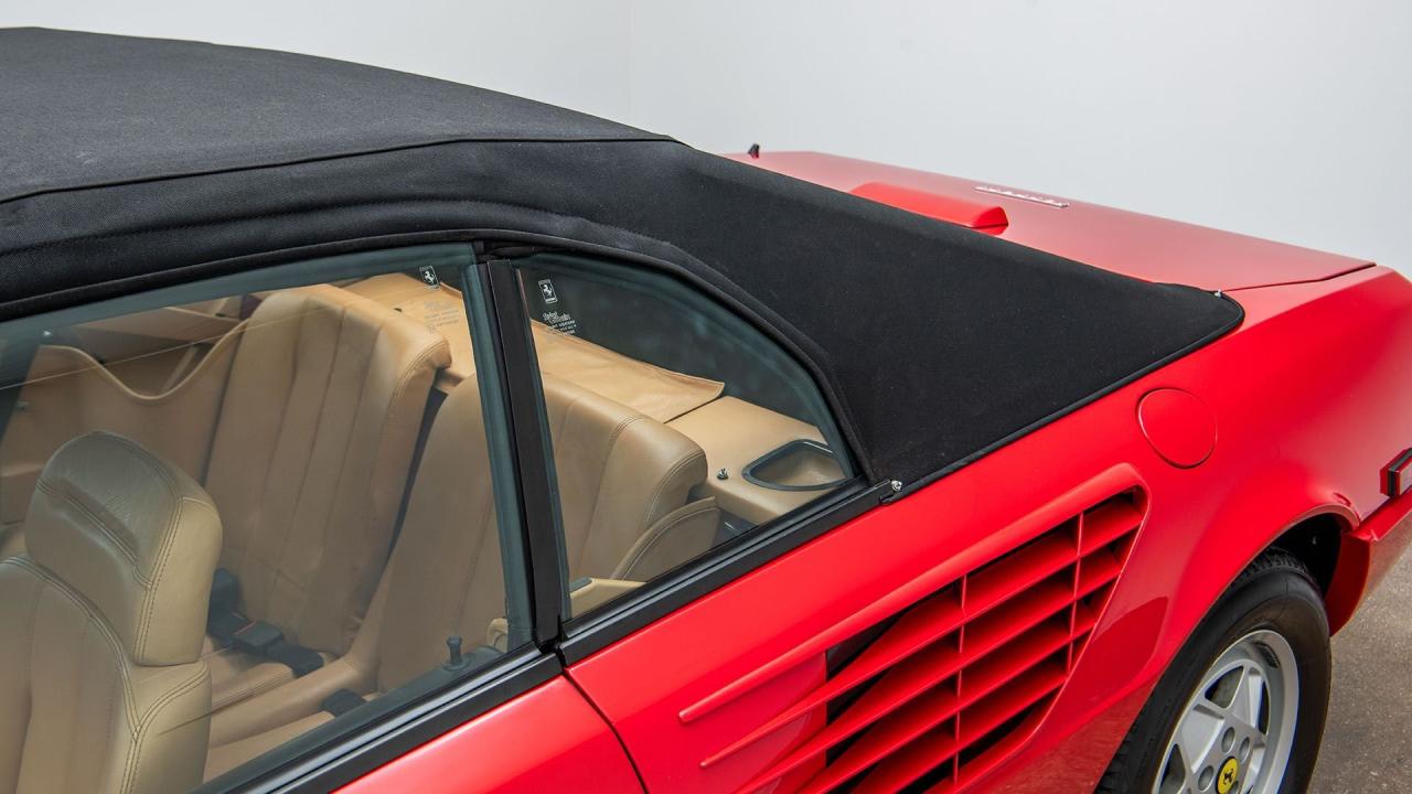 1986 Ferrari 3.2 Mondial Cabriolet