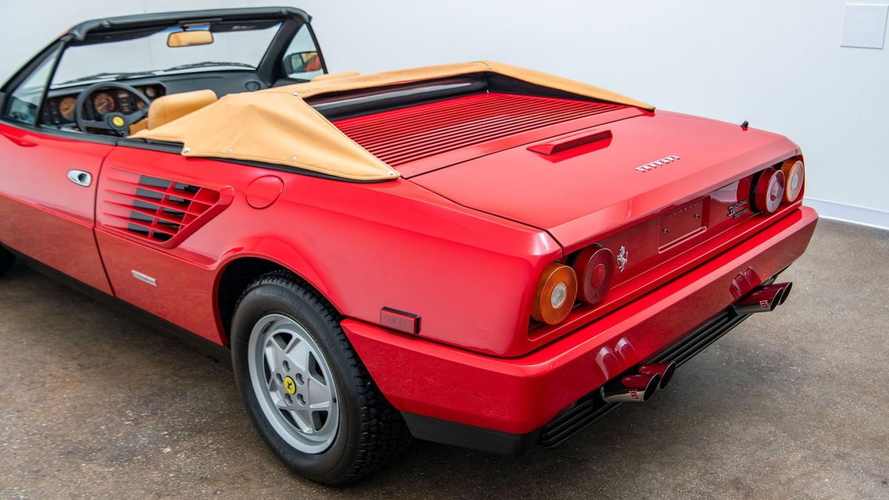 1986 Ferrari 3.2 Mondial Cabriolet