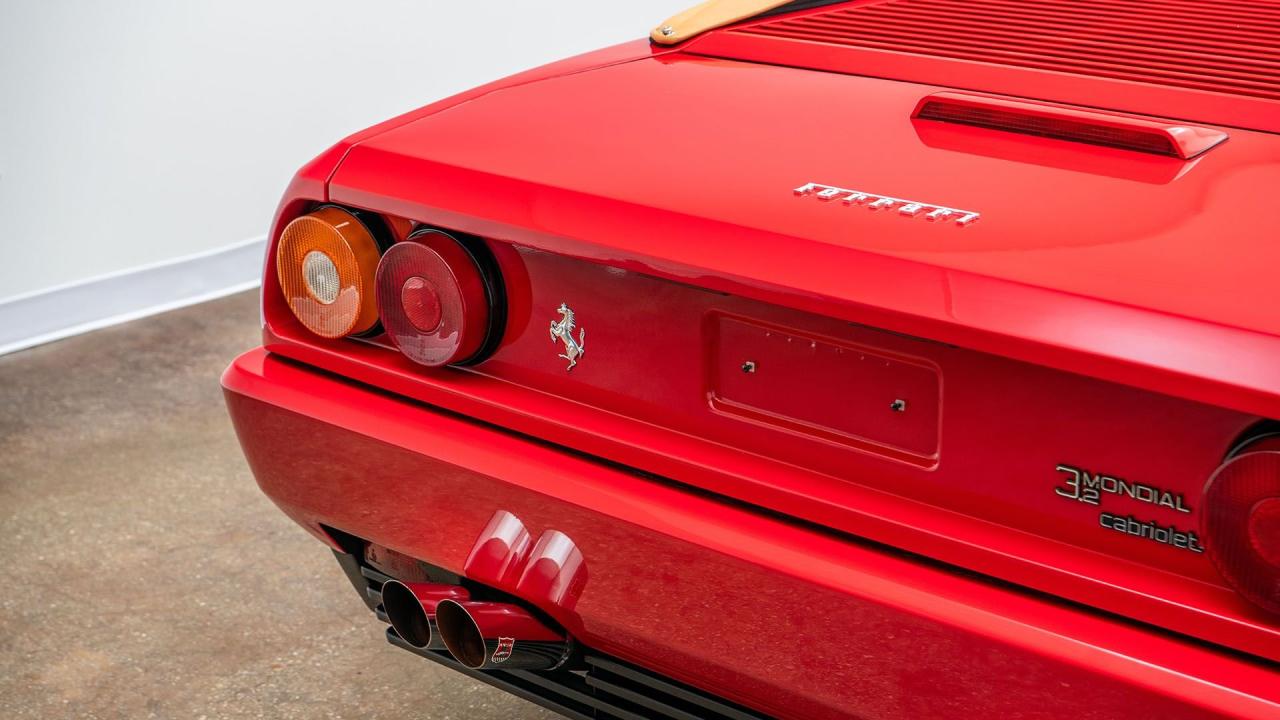 1986 Ferrari 3.2 Mondial Cabriolet