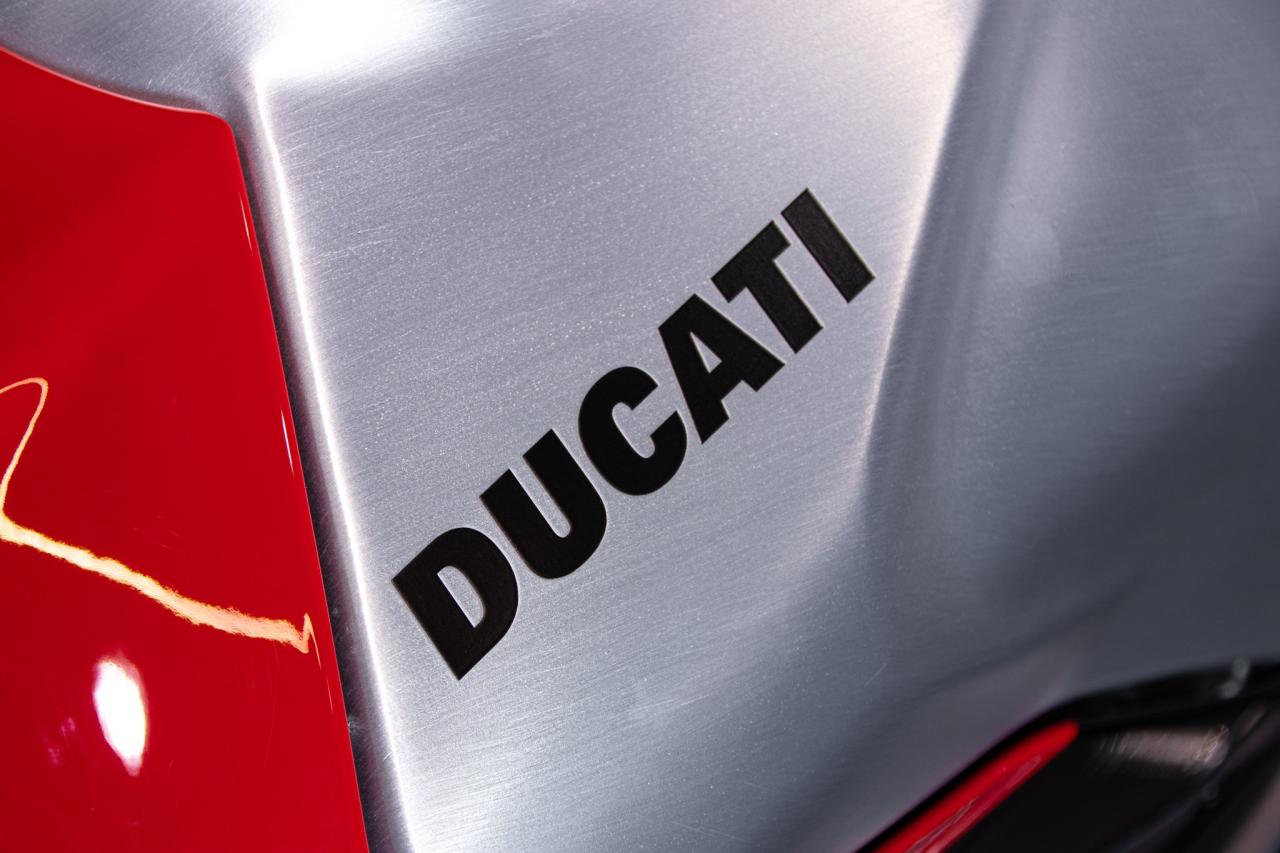 2024 Ducati PANIGALE V4 SP2 30&deg; ANNIVERSARIO 916