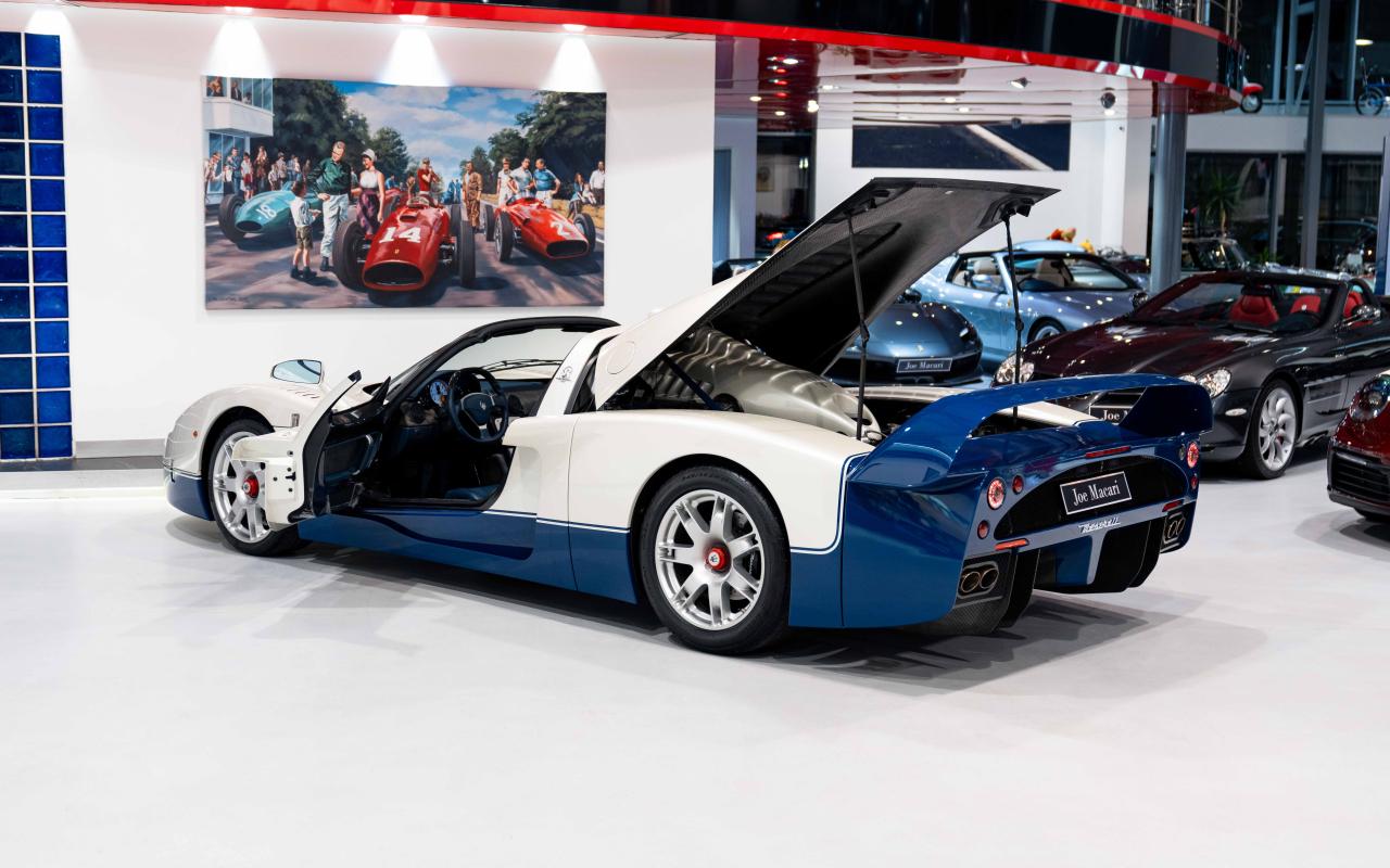 2005 Maserati MC12