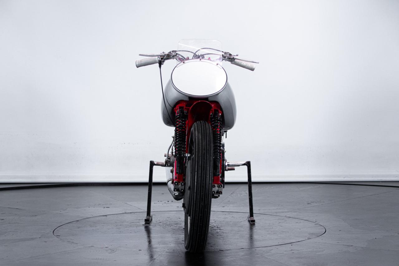 1948 Moto Guzzi GAMBALUNGA