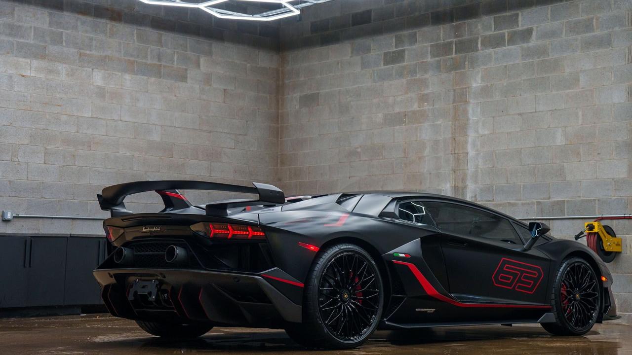 2019 Lamborghini Aventador SVJ 63