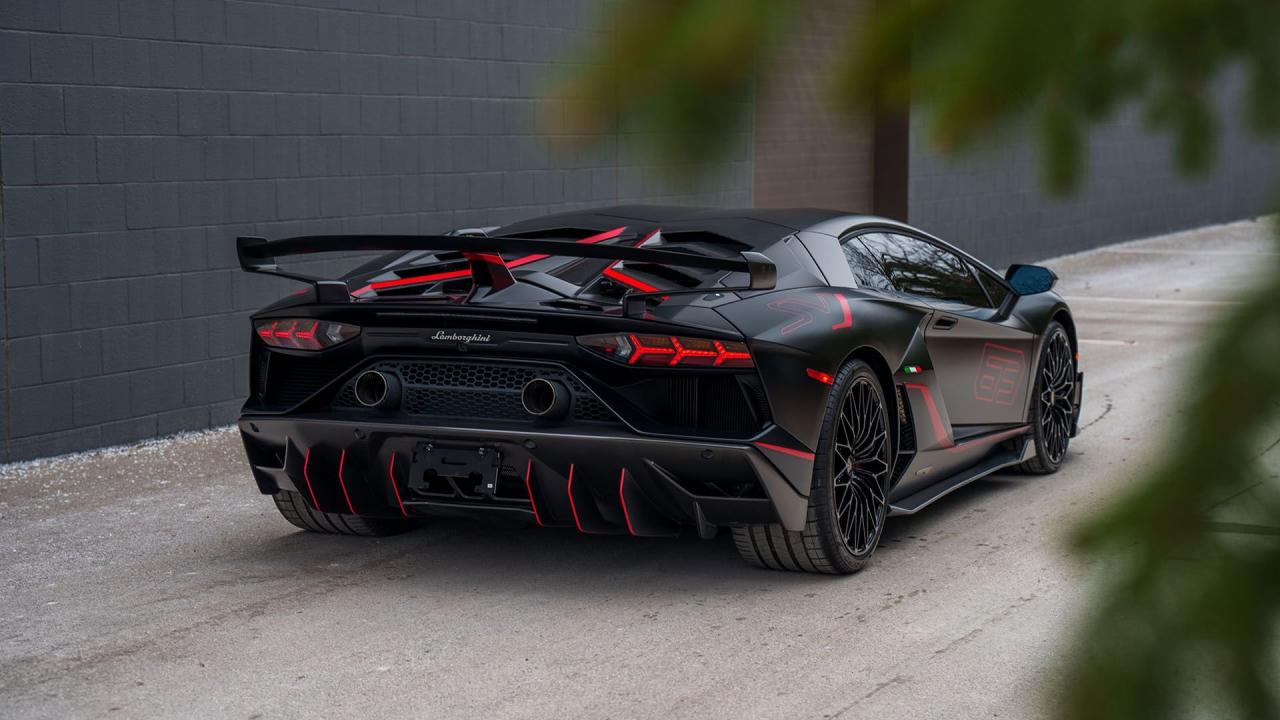 2019 Lamborghini Aventador SVJ 63