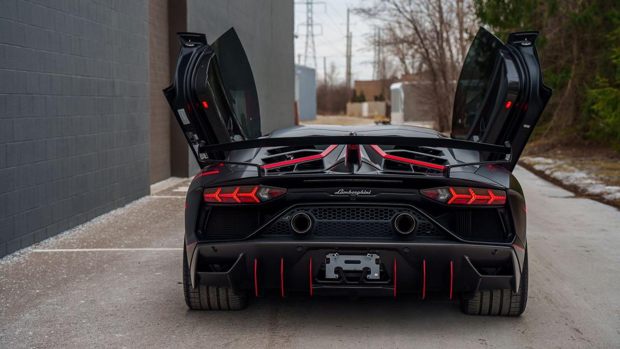 2019 Lamborghini Aventador SVJ 63