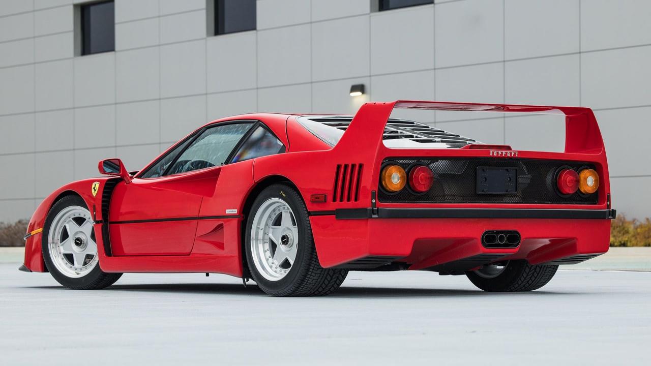 1990 Ferrari F40