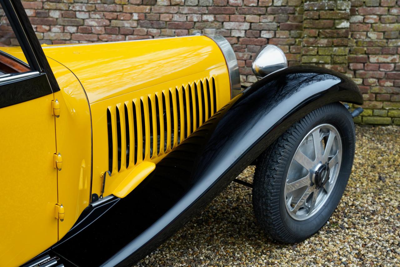 1932 Bugatti Type 55 Cabriolet par Vanvooren