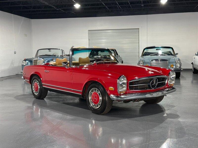 1969 Mercedes - Benz 280SL