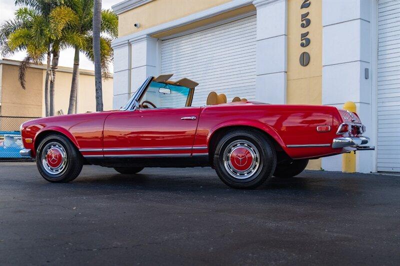 1969 Mercedes - Benz 280SL