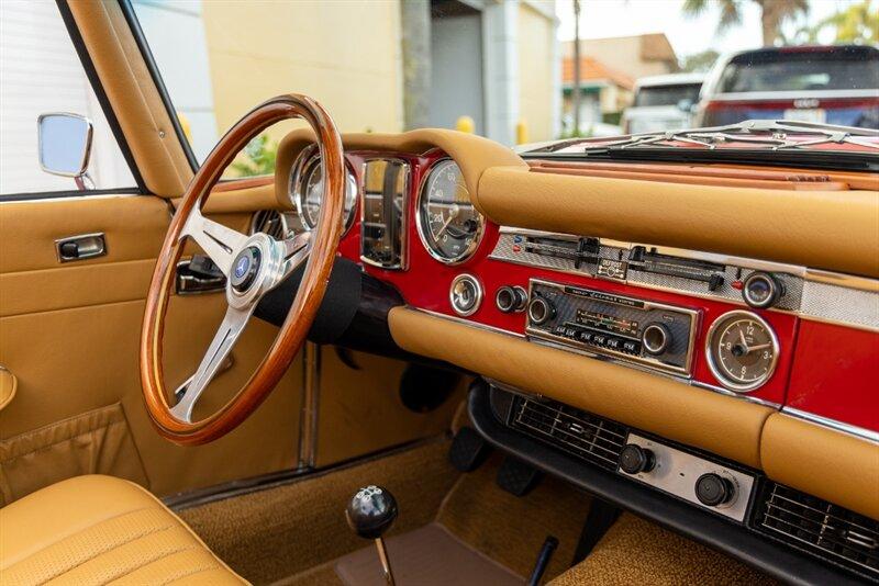 1969 Mercedes - Benz 280SL