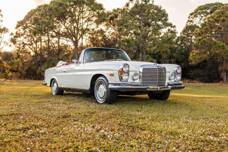 1971 Mercedes - Benz 280SE 3.5