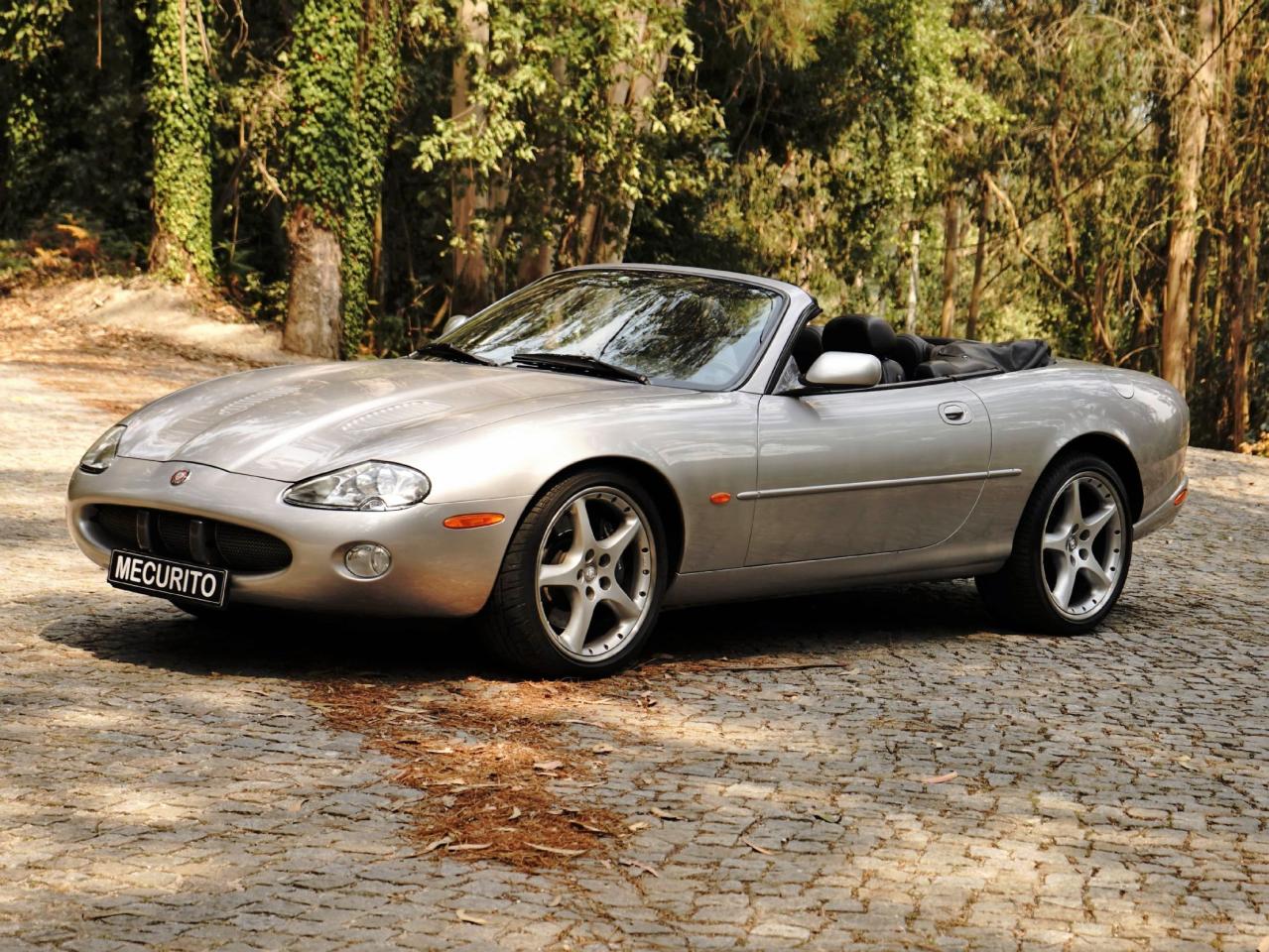 2000 Jaguar XKR 4.0