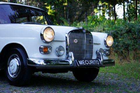 1965 Mercedes - Benz Benz 200 D