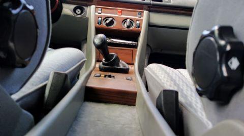 1990 Mercedes - Benz Benz 250 D