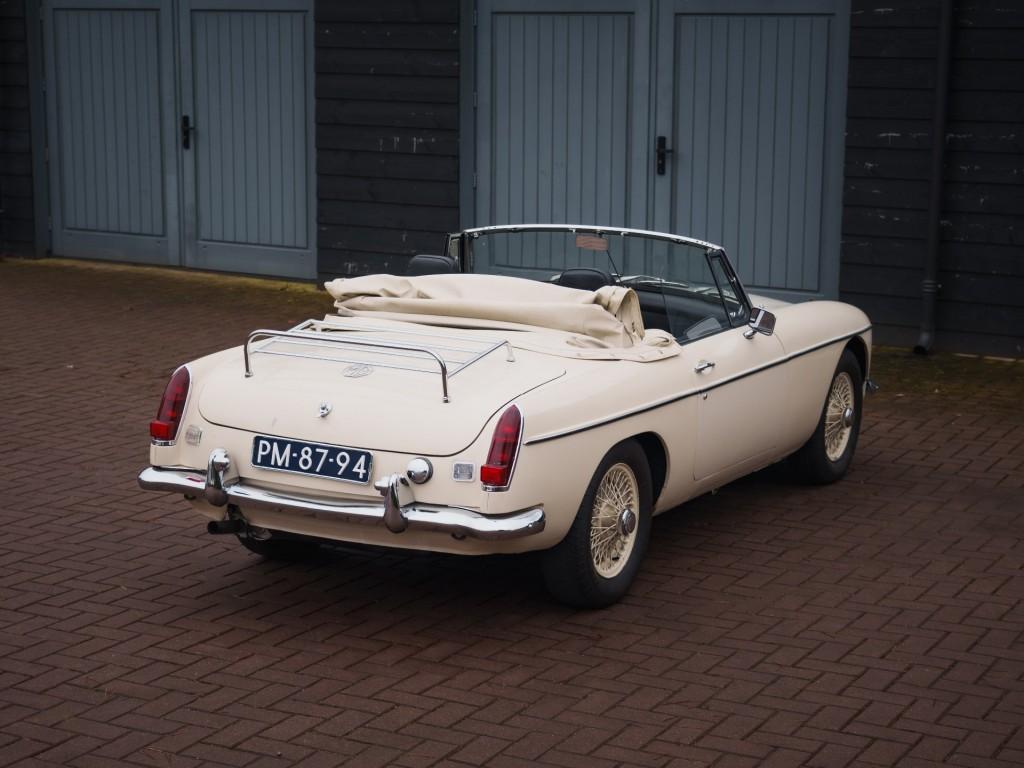 1969 MG B