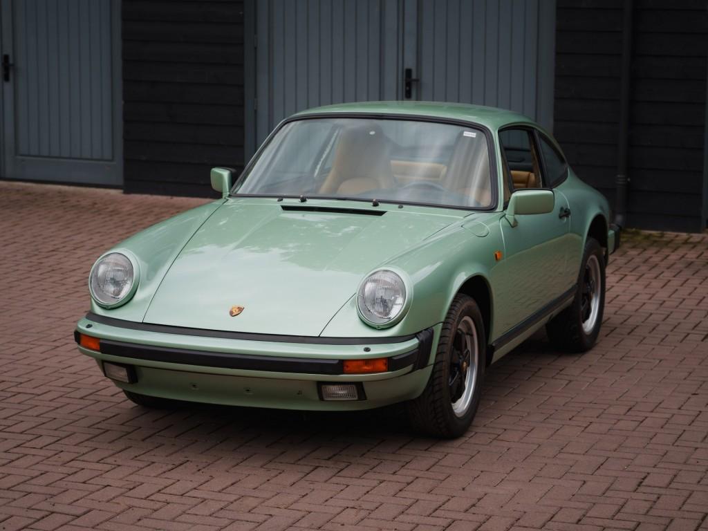 1975 Porsche 911