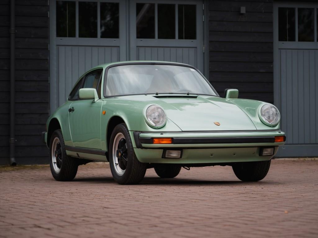 1975 Porsche 911