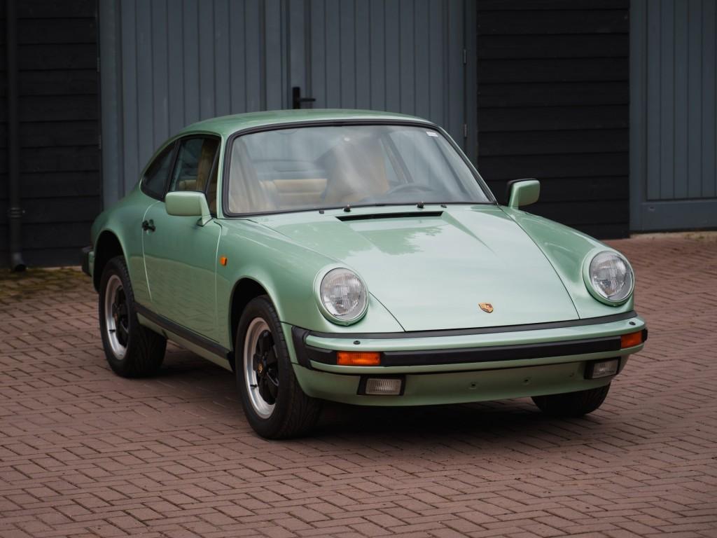 1975 Porsche 911