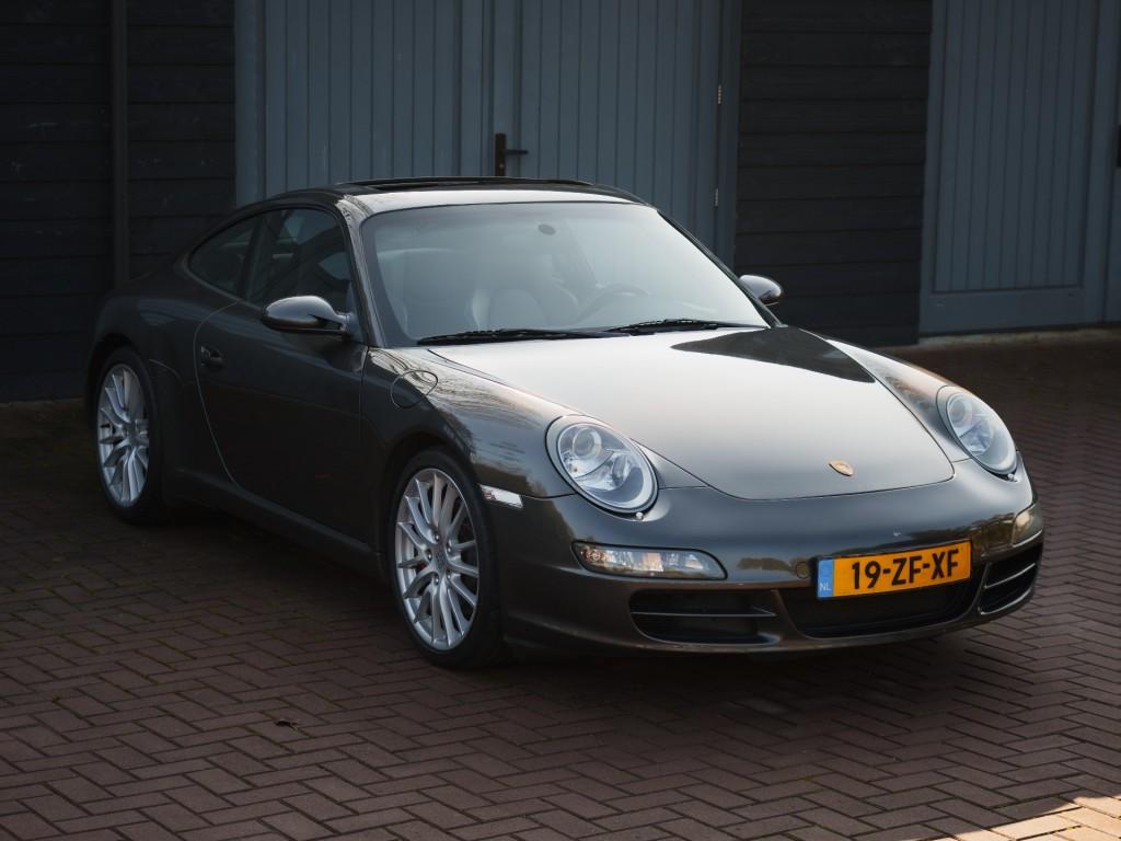 2005 Porsche 911