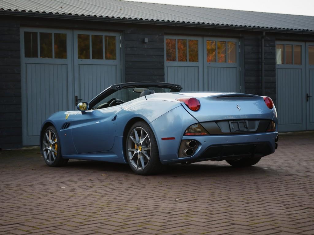 2010 Ferrari CALIFORNIA