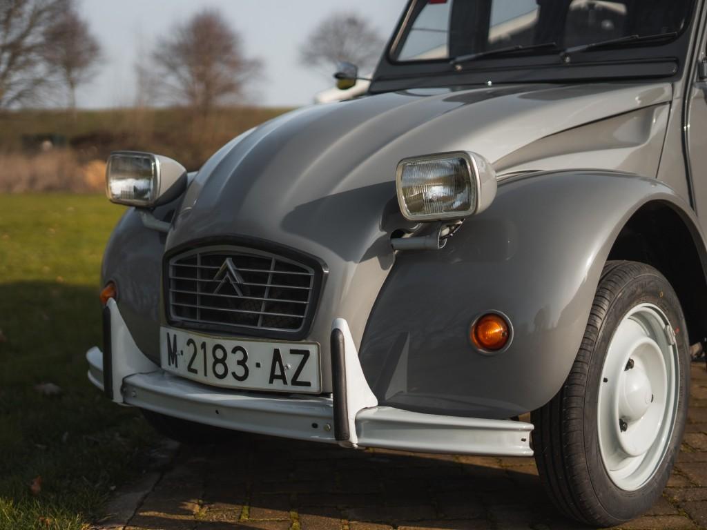 1974 Citro&euml;n 2CV