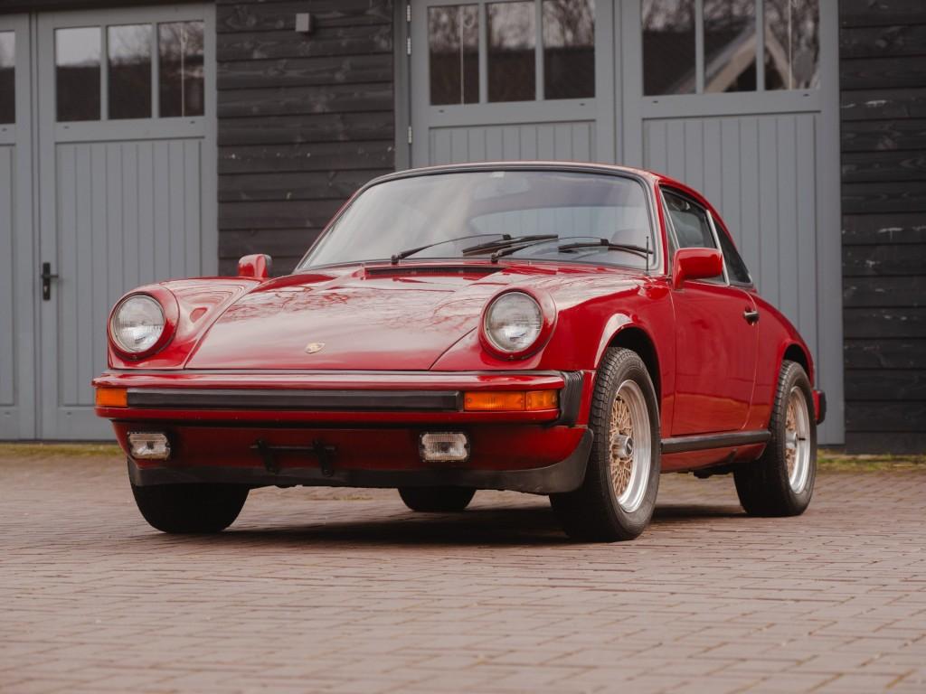 1975 Porsche 911