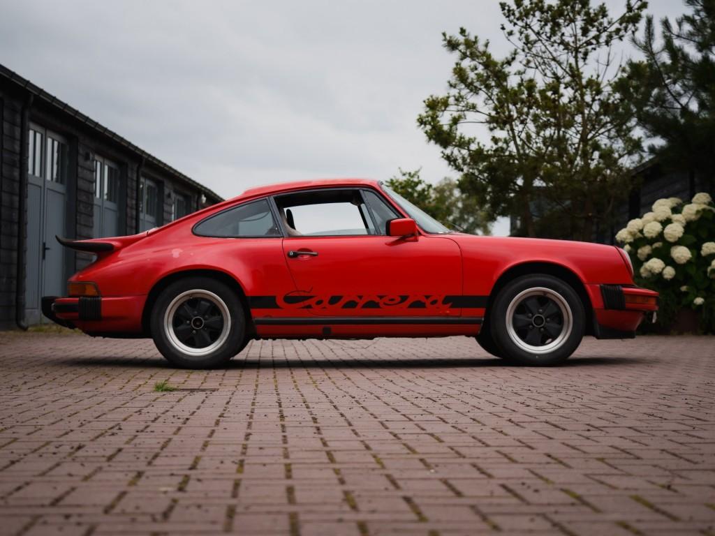 1975 Porsche 911