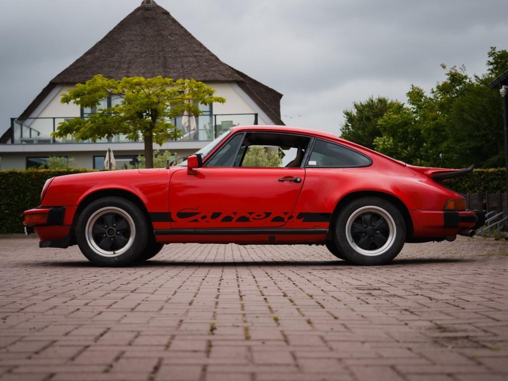 1975 Porsche 911