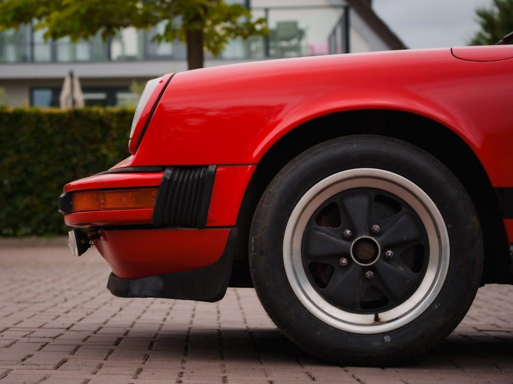 1975 Porsche 911